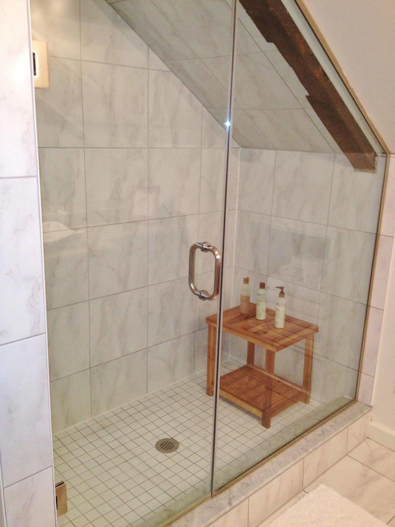 All Suites Whitney Manor Кингстон Экстерьер фото